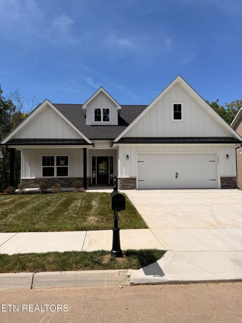 Photo of 1694 Green Meadows Lane, Lenoir City, TN 37771 (MLS # 1337726)
