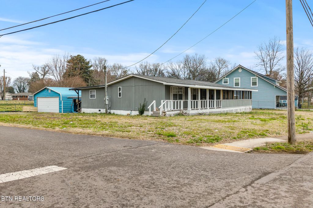 Photo of 8 Conner Drive, Englewood, TN 37329 (MLS # 1331208)