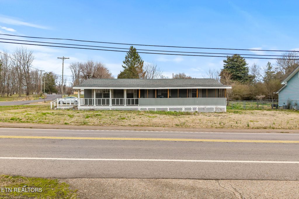 Photo of 8 Conner Drive, Englewood, TN 37329 (MLS # 1331208)