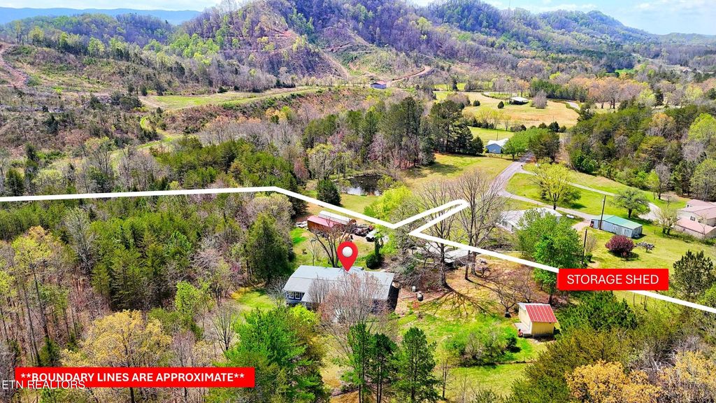 Photo of 169 County Road 463, Englewood, TN 37329 (MLS # 1335397)