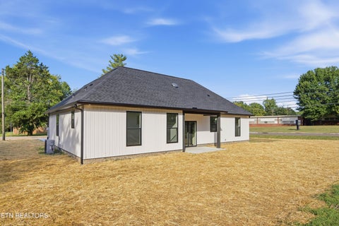 Tiny photo for 5324 Aubrey Lane #5324, Knoxville, TN 37912 (MLS # 1354073)