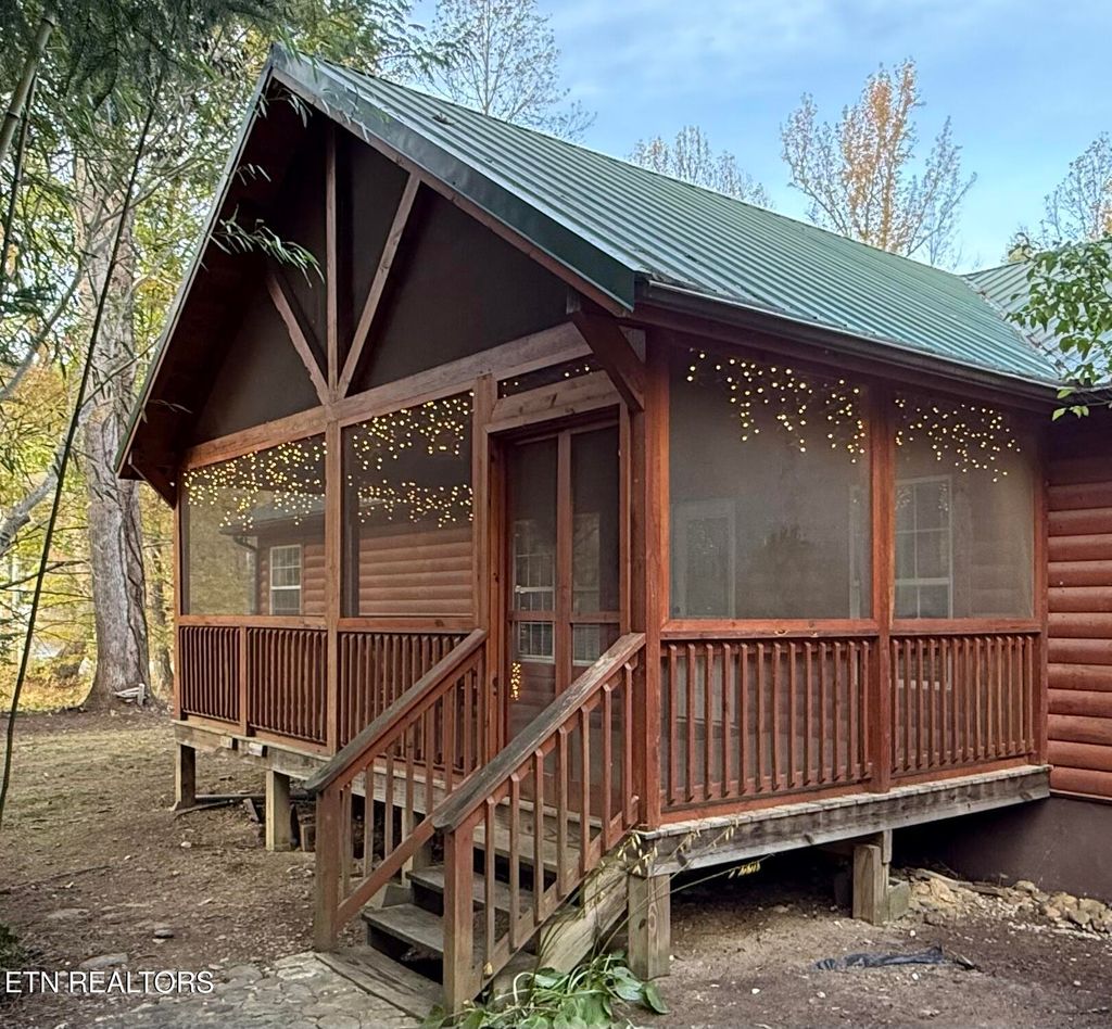 Photo of 468 Bobcat Ridge Way, Cosby, TN 37722 (MLS # 1319930)