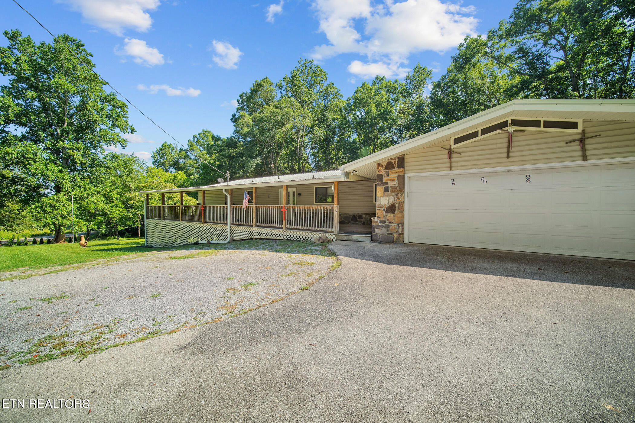 1057 Topside Drive