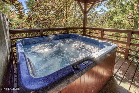 Tiny photo for 2409 Walnut Cove Way, Sevierville, TN 37862 (MLS # 1332445)