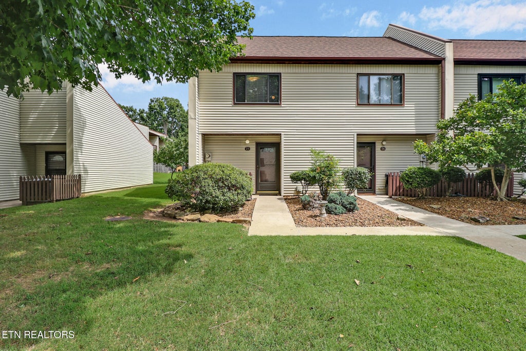 Photo of 25 Wilshire Heights Drive, Crossville, TN 38558 (MLS # 1353573)