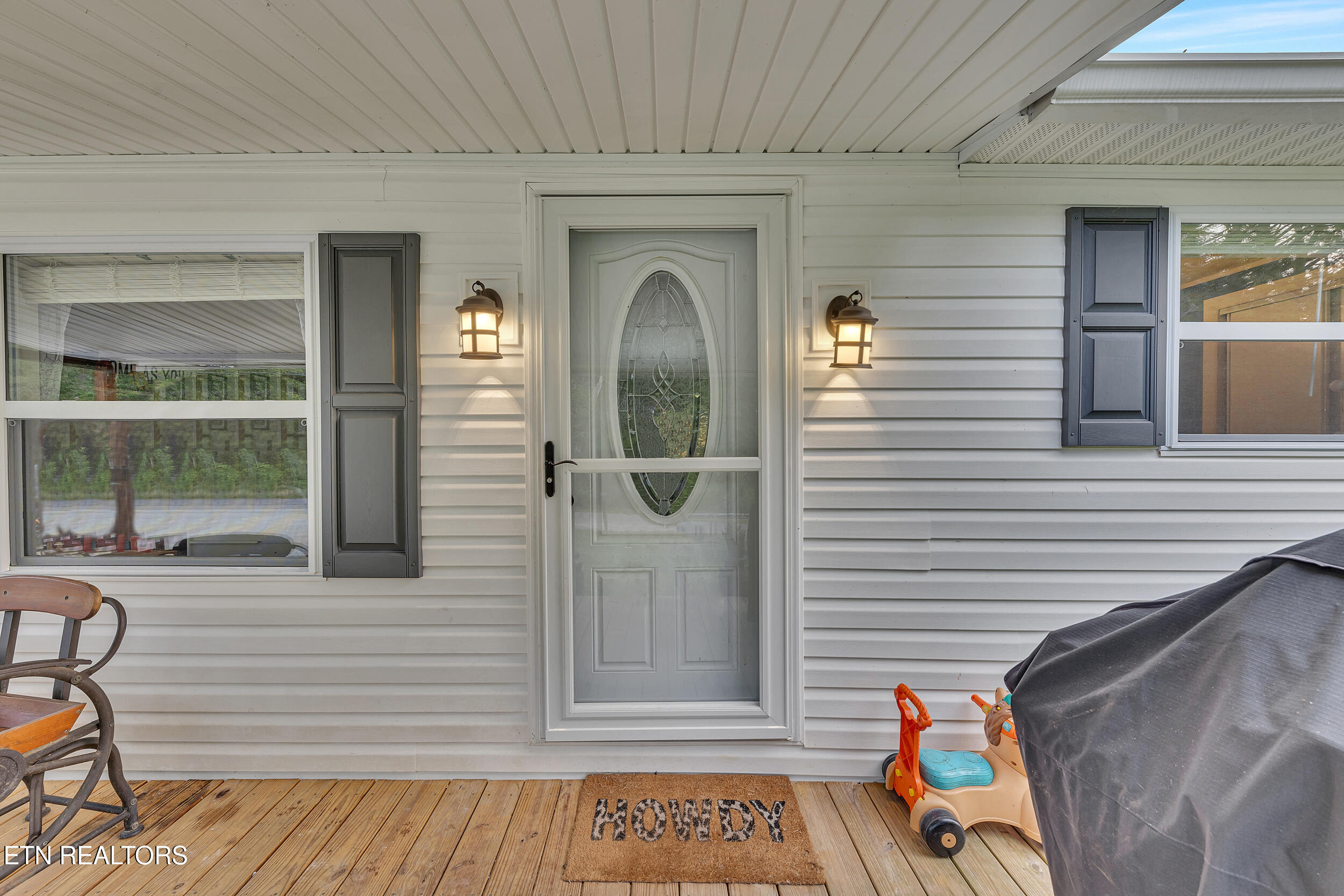 450 Clinch View Lane