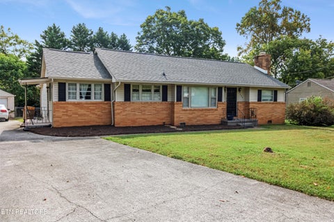 Tiny photo for 402 Stone Rd, Knoxville, TN 37920 (MLS # 1354861)