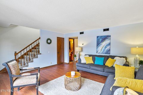 Tiny photo for 1211 Crest Brook Drive, Knoxville, TN 37923 (MLS # 1320297)