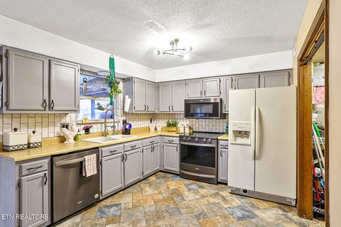 Tiny photo for 1211 Crest Brook Drive, Knoxville, TN 37923 (MLS # 1320297)