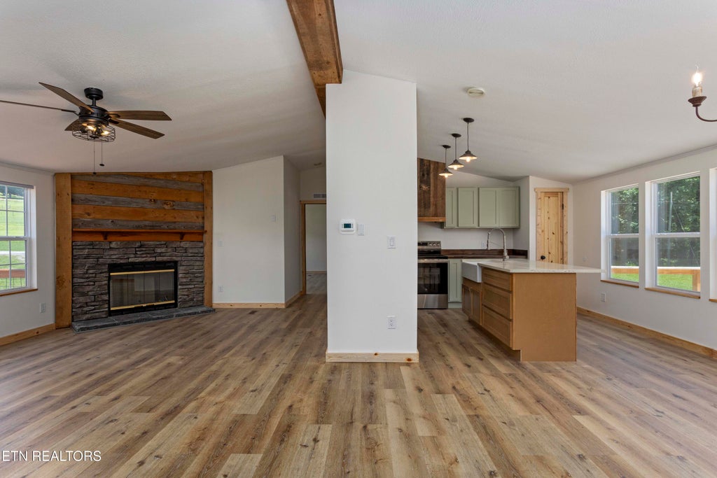 Photo of 435 Stump Hollow Rd, Spring City, TN 37381 (MLS # 1305694)