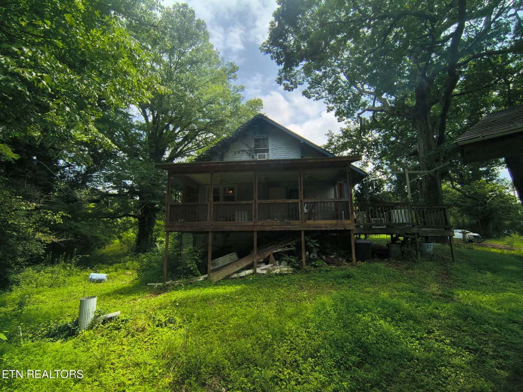 Photo of 1122 Ruritan Rd, Harriman, TN 37748 (MLS # 1350128)