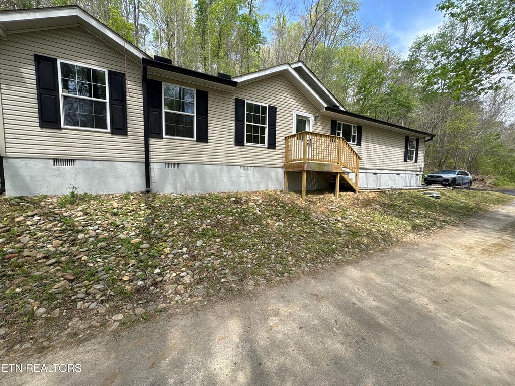 Photo of 545 E Brushy Valley Drive, Powell, TN 37849 (MLS # 1322826)