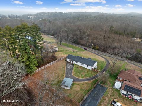 Tiny photo for 448 Woolsey Rd, Harriman, TN 37748 (MLS # 1325828)