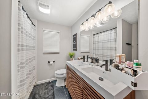 Tiny photo for 448 Woolsey Rd, Harriman, TN 37748 (MLS # 1325828)