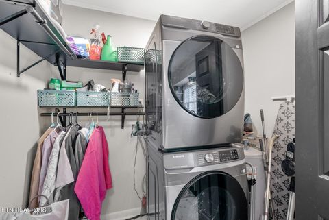 Tiny photo for 448 Woolsey Rd, Harriman, TN 37748 (MLS # 1325828)