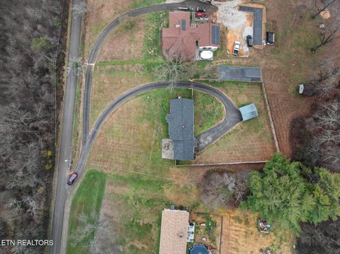 Tiny photo for 448 Woolsey Rd, Harriman, TN 37748 (MLS # 1325828)