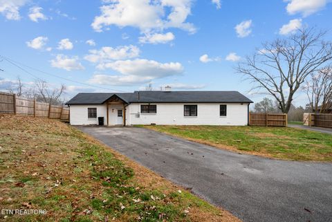 Tiny photo for 448 Woolsey Rd, Harriman, TN 37748 (MLS # 1325828)