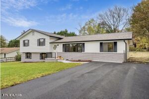 Photo of 6741 Heatherbrook Drive, Knoxville, TN 37931 (MLS # 1357382)