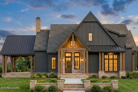 Photo of 1 Forest Creek Pkwy, Oak Ridge, TN 37830 (MLS # 1333912)