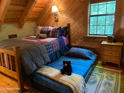 Tiny photo for 316 Laurel Rd, Townsend, TN 37882 (MLS # 1325605)