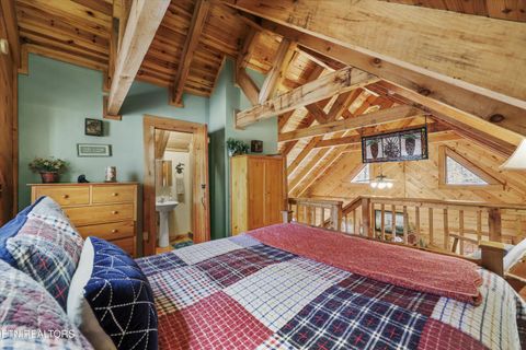 Tiny photo for 316 Laurel Rd, Townsend, TN 37882 (MLS # 1325605)