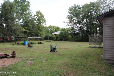 Tiny photo for 1413 Pennsylvania Ave, Jamestown, TN 38556 (MLS # 1354927)