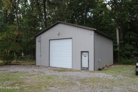 Tiny photo for 1413 Pennsylvania Ave, Jamestown, TN 38556 (MLS # 1354927)