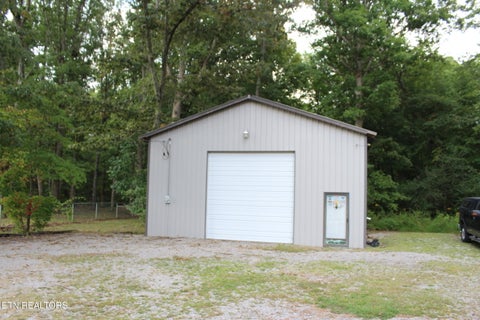 Tiny photo for 1413 Pennsylvania Ave, Jamestown, TN 38556 (MLS # 1354927)
