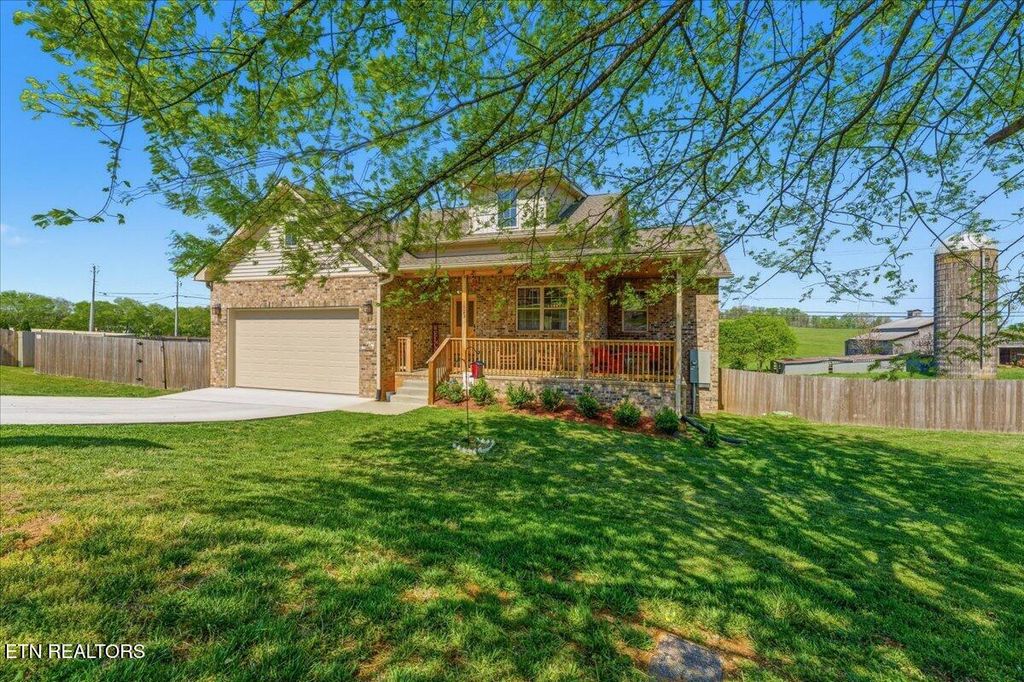 Photo of 1523 Rosewood Drive, Sevierville, TN 37876 (MLS # 1336181)
