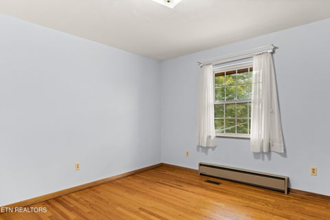 Tiny photo for 5008 N Wildwood Rd, Maryville, TN 37804 (MLS # 1359377)