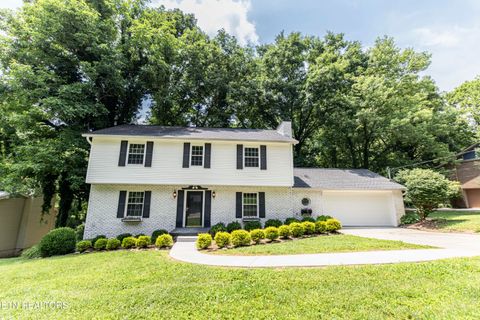 1825 Stonebrook Drive Knoxville TN 37923