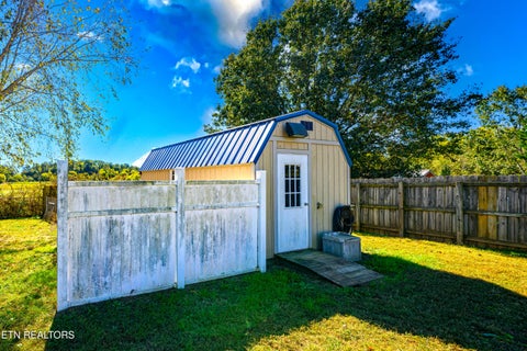 Tiny photo for 664 Ross Drive, Dandridge, TN 37725 (MLS # 1359650)
