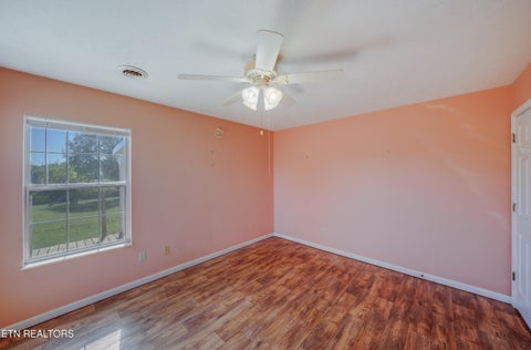 Tiny photo for 664 Ross Drive, Dandridge, TN 37725 (MLS # 1359650)