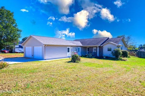 Tiny photo for 664 Ross Drive, Dandridge, TN 37725 (MLS # 1359650)
