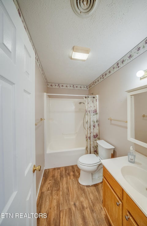 Tiny photo for 664 Ross Drive, Dandridge, TN 37725 (MLS # 1359650)
