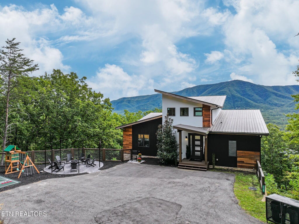 Photo of 3490 Quail Way, Sevierville, TN 37862 (MLS # 1358865)