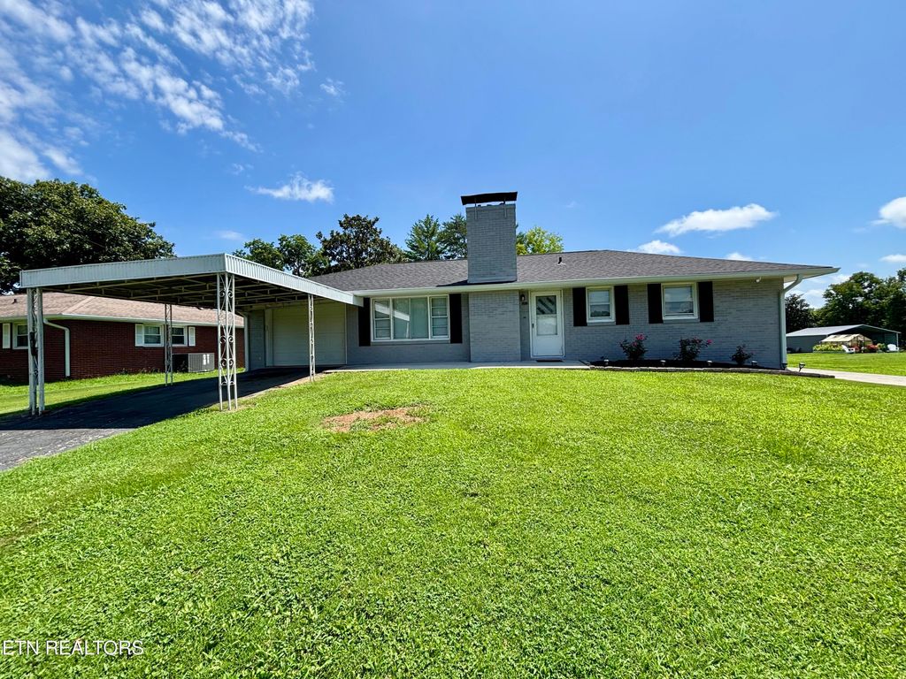 Photo of 107 Hillcrest Lane, Kingston, TN 37763 (MLS # 1348077)