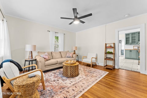 Tiny photo for 400 E Quincy Ave, Knoxville, TN 37917 (MLS # 1354961)