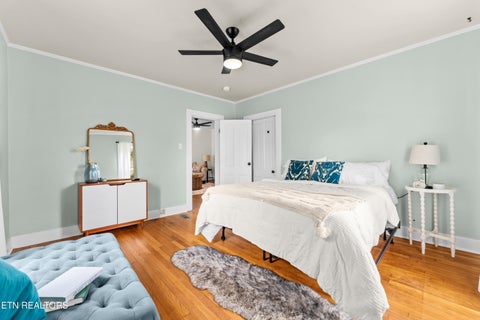 Tiny photo for 400 E Quincy Ave, Knoxville, TN 37917 (MLS # 1354961)
