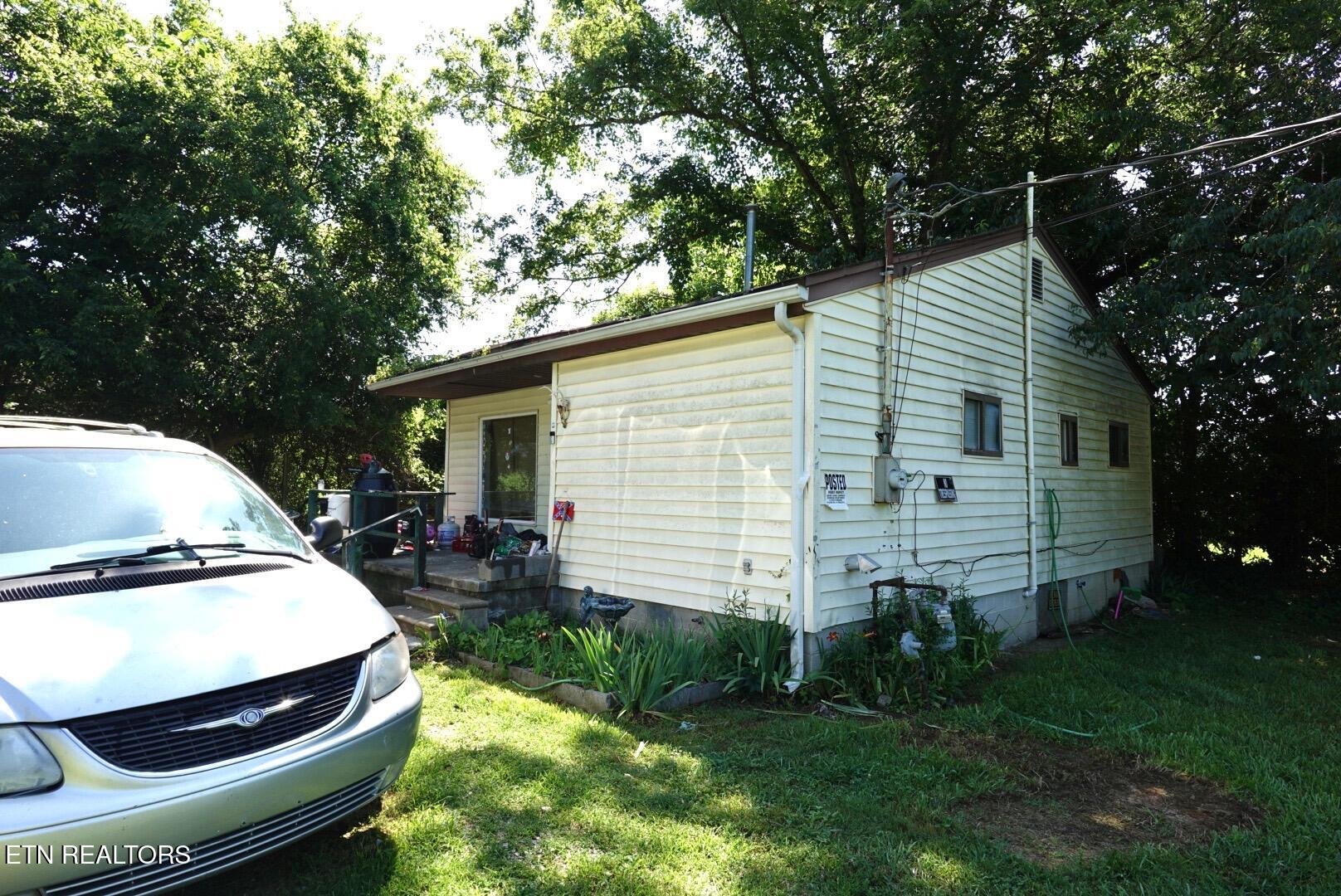 324 Old Valley Rd