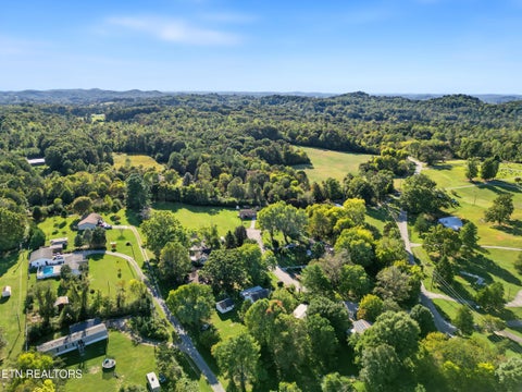 Tiny photo for 911 Michelle Drive, Friendsville, TN 37737 (MLS # 1358393)