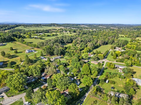 Tiny photo for 911 Michelle Drive, Friendsville, TN 37737 (MLS # 1358393)