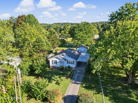 Tiny photo for 911 Michelle Drive, Friendsville, TN 37737 (MLS # 1358393)