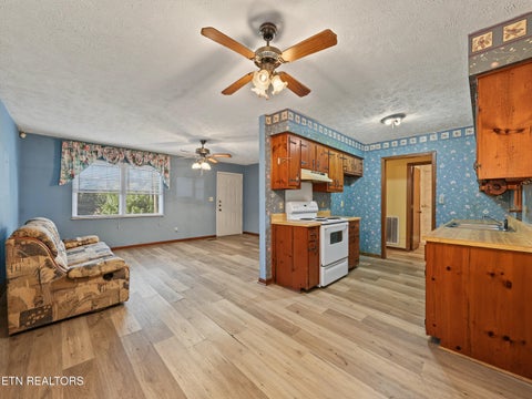 Tiny photo for 911 Michelle Drive, Friendsville, TN 37737 (MLS # 1358393)