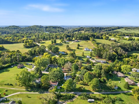 Tiny photo for 911 Michelle Drive, Friendsville, TN 37737 (MLS # 1358393)