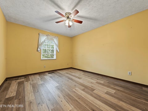 Tiny photo for 911 Michelle Drive, Friendsville, TN 37737 (MLS # 1358393)