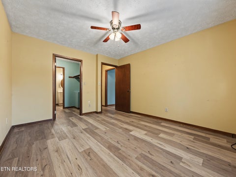 Tiny photo for 911 Michelle Drive, Friendsville, TN 37737 (MLS # 1358393)