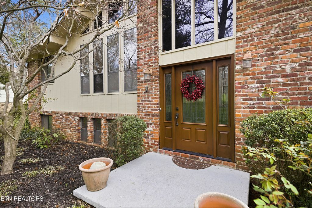 Photo of 328 Dominion Circle, Knoxville, TN 37934 (MLS # 1332873)