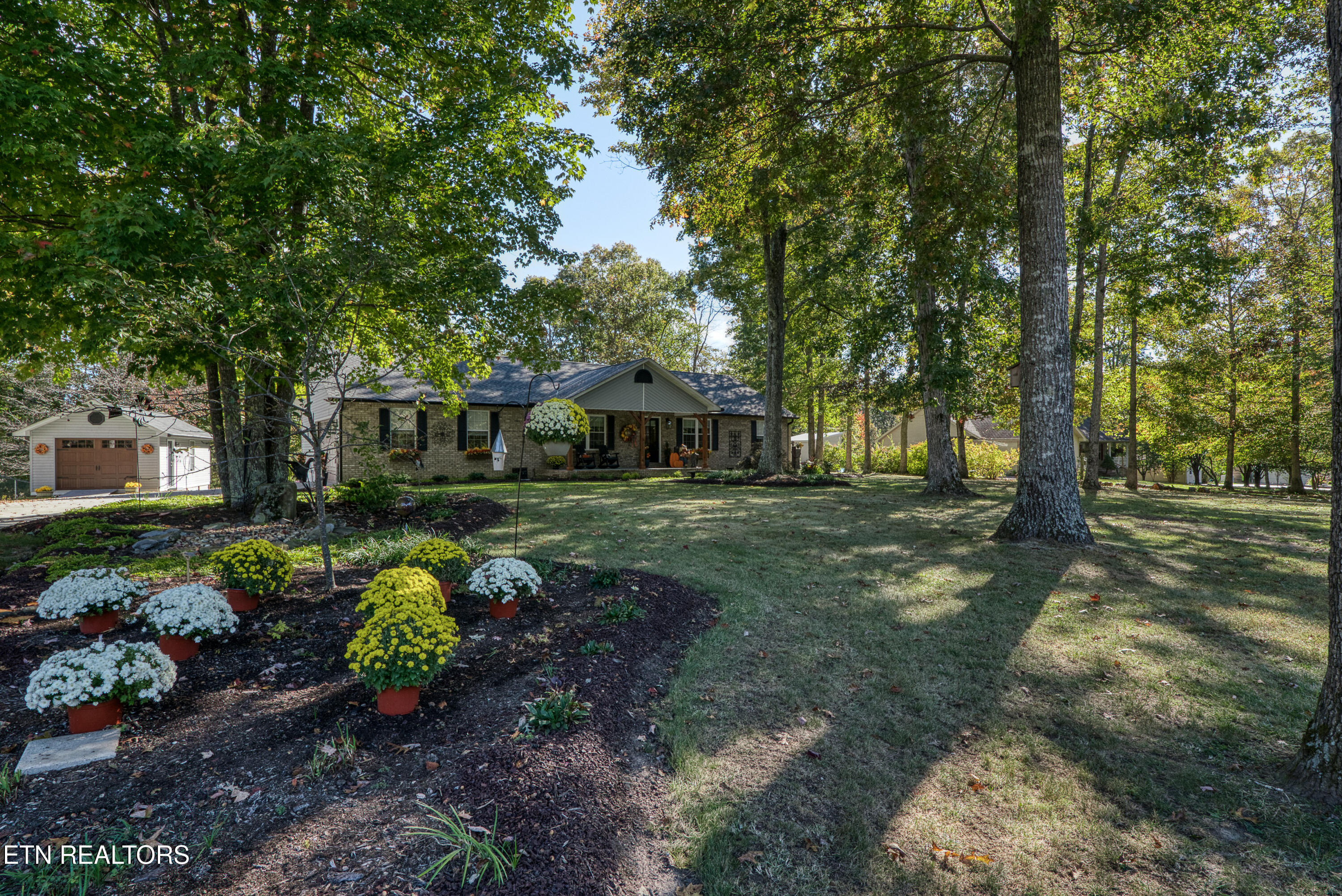 1588 Sunset Ridge Drive Drive