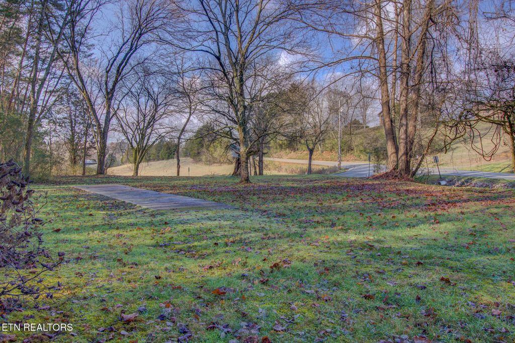 Photo of 1659 James Ferry Rd, Kingston, TN 37763 (MLS # 1286291)